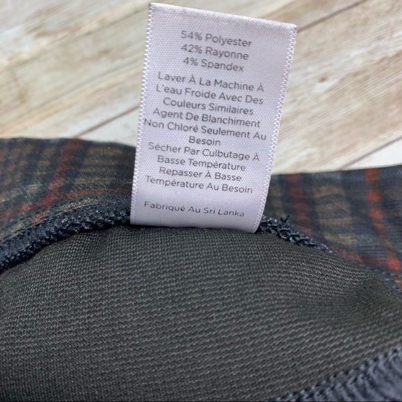 Talbots plaid Ponte Pants dark black red blue EUC Size 14 - Picture 5 of 8